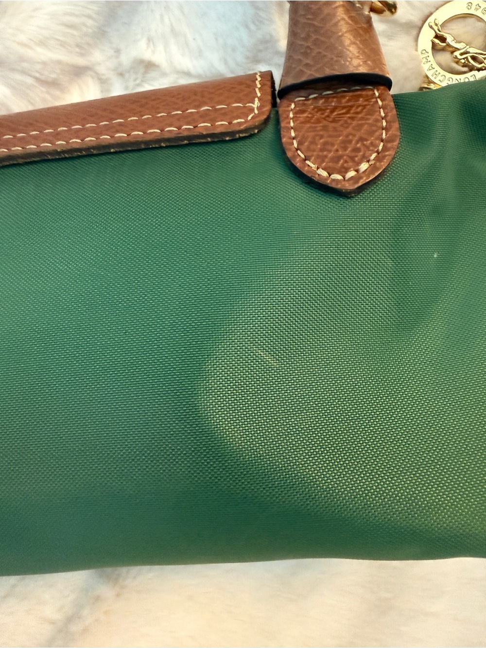 Longchamp Le Pliage Cosmetics Case in British Green - Picture 9 of 16